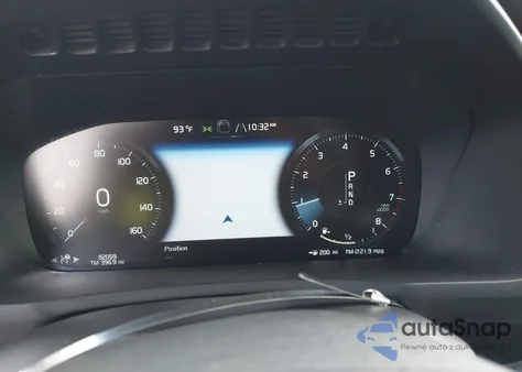 2020 Volvo Xc90 T6 Momentum 6 Passenger z USA, uszkodzony, nr VIN YV4A221K4L1584182